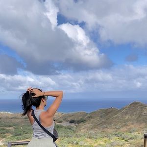 Meet your Posher, SPARKKX